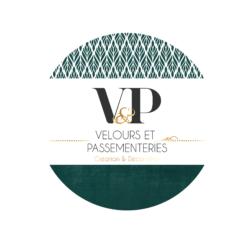 logo de l'atelier de couture et tapisserie Velours et Passementeries dans le Gard